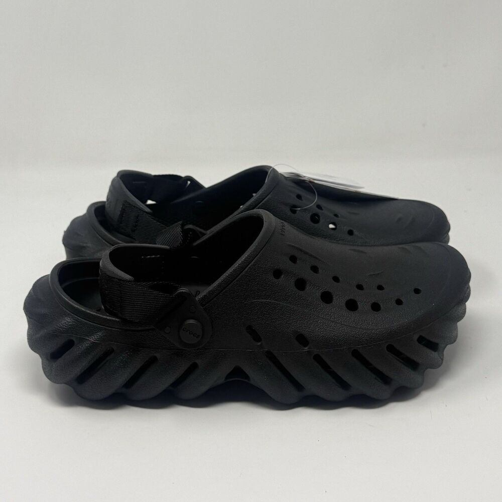 Crocs Echo Clog Kids Juniors Youth Size 5 Black Beach Summer Sandals Shoes